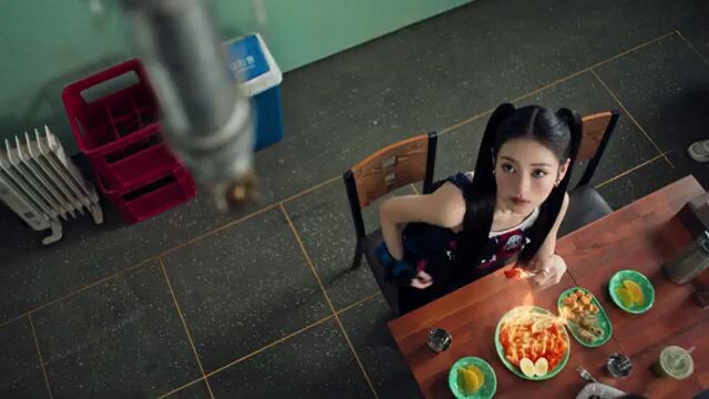 Meow “Burning Up "M/V