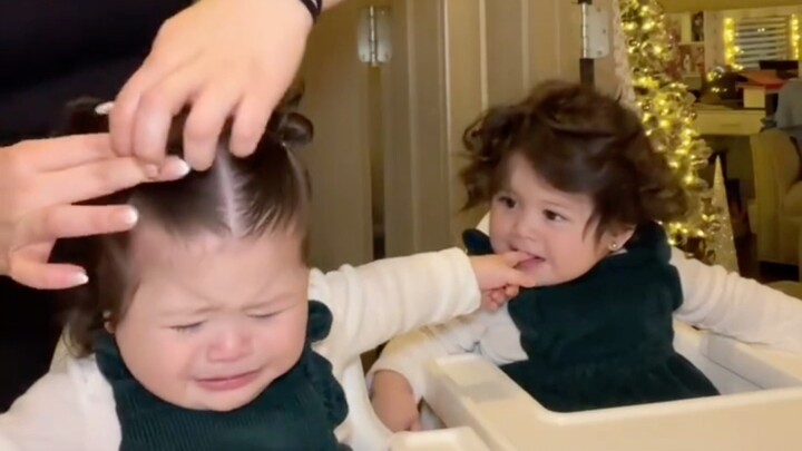 (Teks Inggris) Persiapan vlog: Xiao Ji menangis karena digigit, lihat VCR-nya!