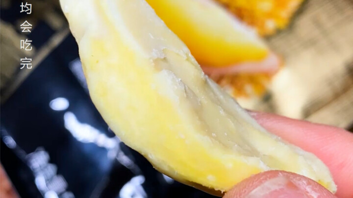 If you love durian, this way! Have you ever tried freeze-dried durian? When was the last time you en