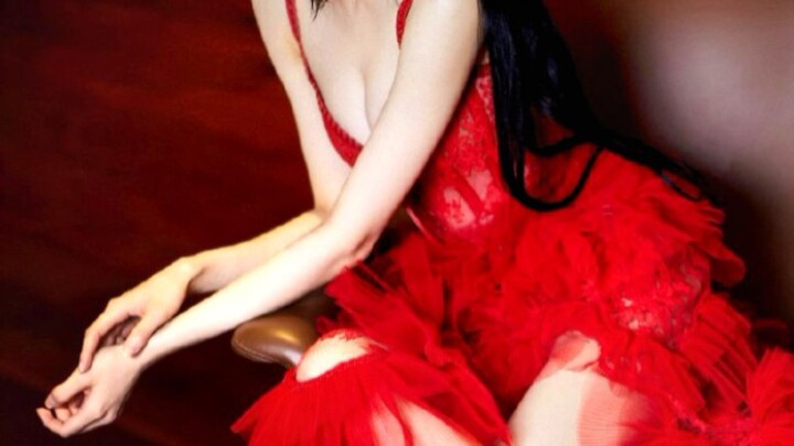 แม่ไม่ค่อยใส่สีแดง เพราะ...กลัวว่าเจ้าจะหมดสติไปเลย【ตี๋ลี่เร่อปา】