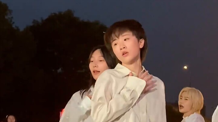 โอ้โห เป็นครั้งแรกเลยที่ได้เห็นหน้าเนียนขนาดนี้