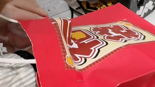跟包包在谷子店抽福袋 突然听到了熟悉的bgm[Cat2_OddFriend]还是不要轻易买福袋了朋友们