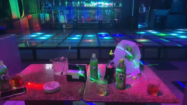 一定要珍惜还在的兴趣，想去的地方、想吃的东西、想爱的人……因为不知道哪一天，这些就不需要了……