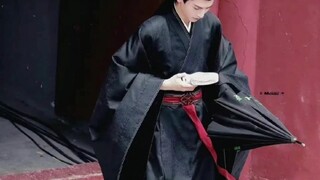 你让我感受到了什么是小说人物走到了现实中，你就是谢危冲啊！
