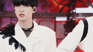 [หยาน เฮาเซียง] คัฟเวอร์เพลง “Criminal” ของแทมินบนเวที Mainland Entertainment God Stage