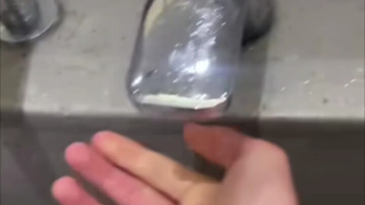 Hadiah “Pipa Air”