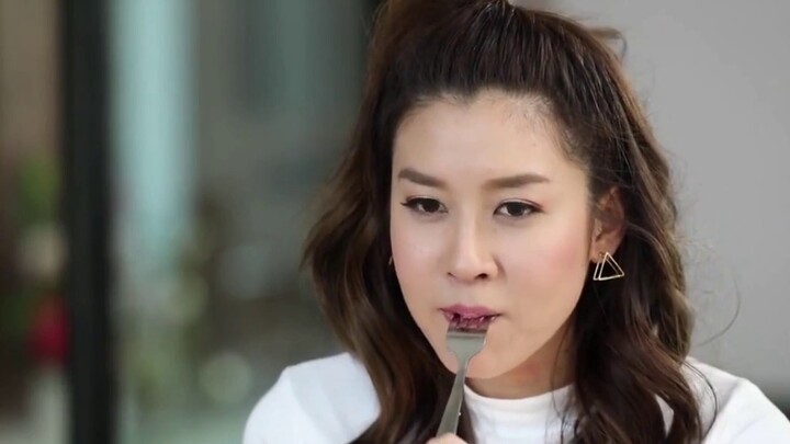 [Shuo Han] The daughter-in-law actually fell in love with her own mother-in-law. Have you ever seen 