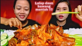 MUKBANG SEAFOOD PEDAS ( UDANG, CUMI, KERANG IJO) LALAPAN DAUN BAWANG MENTAH | MUKBANG INDONESIA.