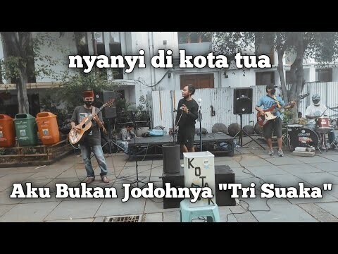Numpang Nyanyi di Kota Tua