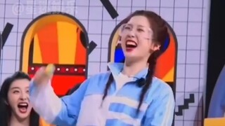 当"虞书欣 遇到"金星 ，没想到还是欣欣子赢啦