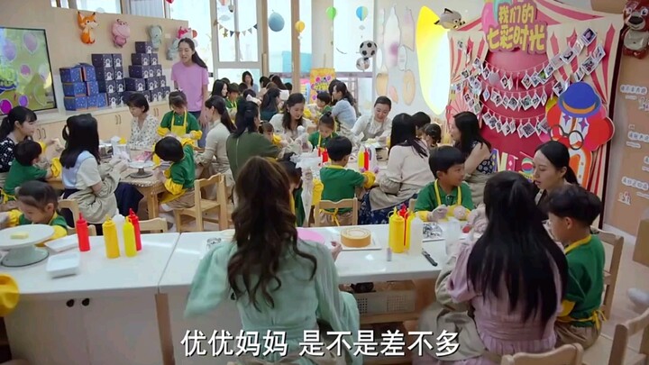 Youyou’s mom was caught sneaking around and couldn’t face her child.