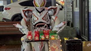 Thần cáo sa ngã bị sa thải và bán táo