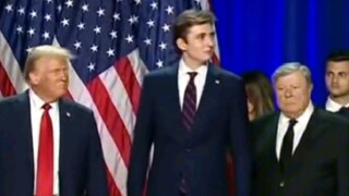 Awalnya kupikir Trump adalah tokoh utama, siapa sangka Barron-lah yang paling bersinar