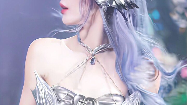 惊呆我...这只是广告？不敢想象，这脸要是进cos圈得多美！