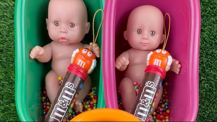 Full of 3 Rainbow BathTubs Candy with M&M's & Magic Slime Cutting Video