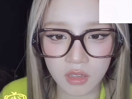 Turned Song Yiqi from an idol into a customer service rep!
