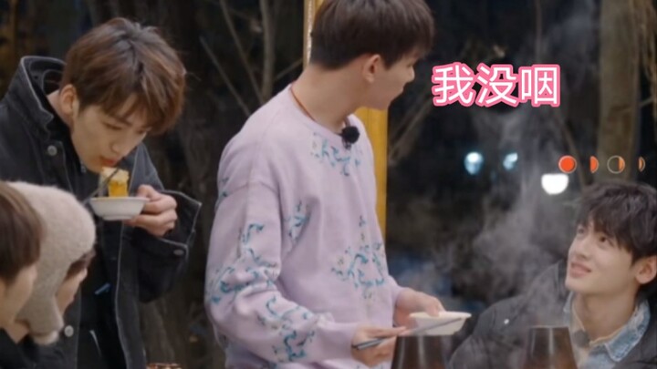 【Trạch Tiêu Văn】Trên có già, dưới có trẻ ha ha ha!! Tiêu Văn: Tôi đã chịu đựng quá nhiều ha ha ha