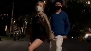 Naiwan's new song Natasha is so addictive! The advantage of dancing with a mask is that half of your