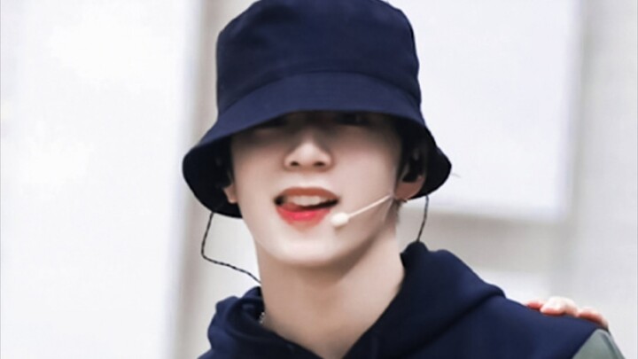 【Lưu Diệu Văn】Đây chính là cảm giác “trà xanh” của rapper sao? Xin hãy lập tức hẹn hò với tôi!