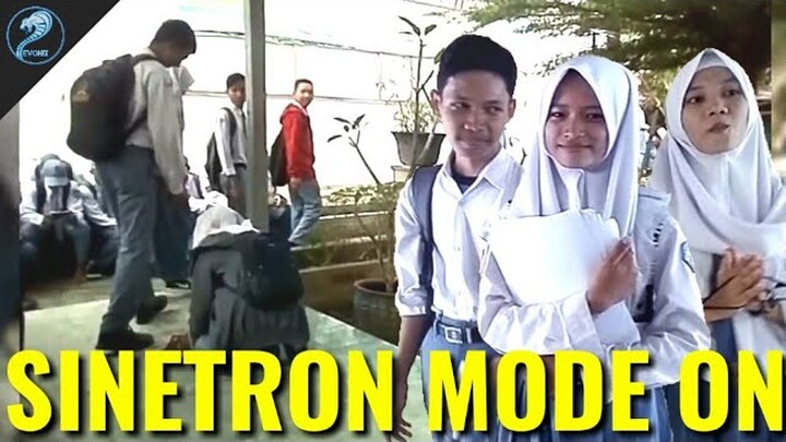 REACTION PUBLIC!!! DITABRAK GAK ADA YANG NOLONGIN :(