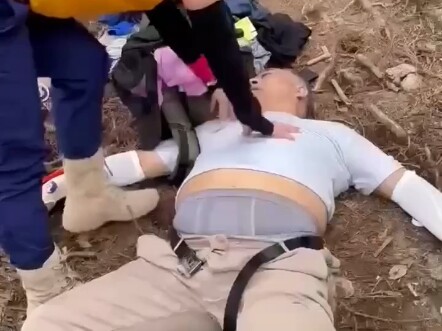 Ngày 3 tháng 8, một người đàn ông ở Tô Châu bị say nắng khi leo núi, khả năng cao là không thể cứu đ