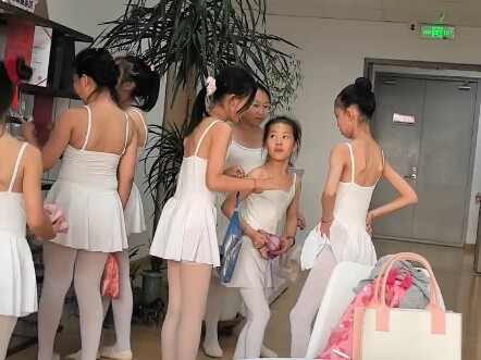 舞蹈休息室