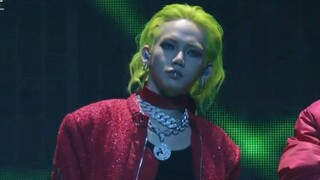 تريجر بونا بونا + أريد حبك 240410 المسرح