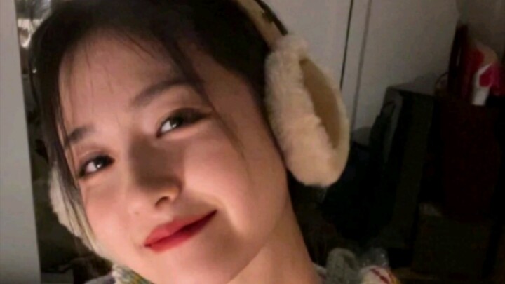 Li Landi looks absolutely dreamy when she’s smitten—like a whole new person!