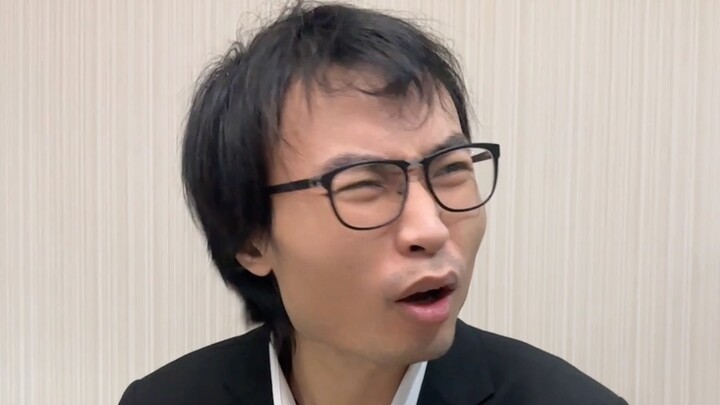 The Yangtze River's later waves push the earlier ones; the earlier waves...