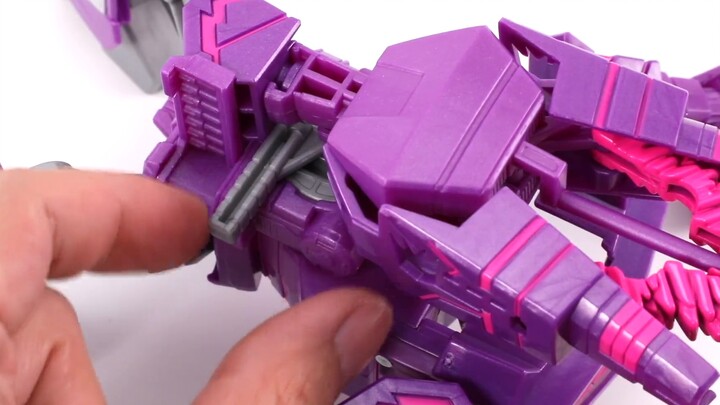 Một tháp pháo di động có thể chuyển sang chế độ blaster! Transformers: Legends of Cybertron Series S