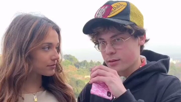 亲亲还是打脸？