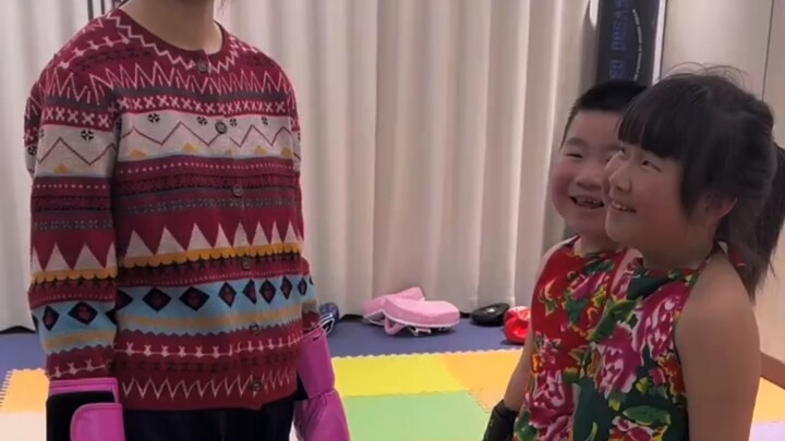 Hôm nay chị lớn thật xuất sắc!