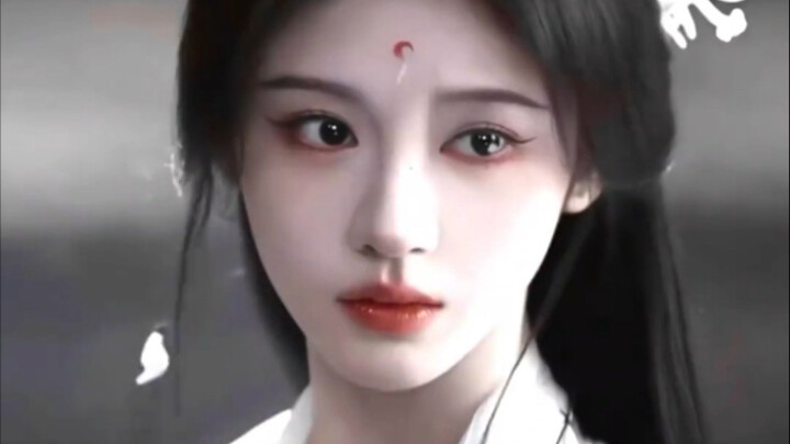 Sejauh ini, pasangan yang paling punya chemistry dengan Ju Jingyi sejak debutnya adalah Chen Duling—