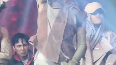 【SB19】เวทีของเกนโตถูกผลักหลายครั้ง จนในที่สุดจัสตินก็ลุกขึ้นมาตอบโต้ (บ้าไปแล้ว)