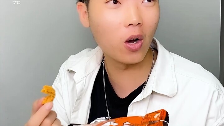 Gurih dan renyah, siomay bakar delapan cakar yang enaknya satu gigitan satu, waktu kecil kamu biasa 