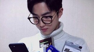 [EXO] Junmyeon đã kết nối với tám thành viên EXO trong buổi phát sóng trực tiếp~ Tám thành viên này 