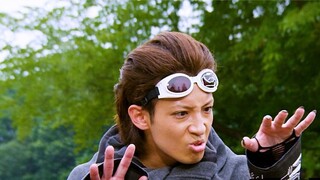 [Plot Pemotretan Spesial] Tokusatsu Sentai: Ante mencuri ciptaan energi Jinya? Evolusi Program Mesia