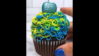 💙🍒🥄