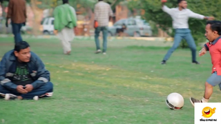 Giả Sút Người Ngoài Đường Và Cái Kết #Prank