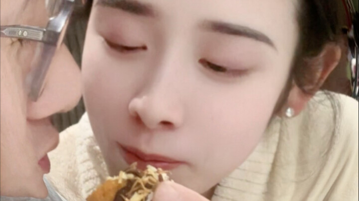Late-Night Didi Food Delivery #Silly Girlfriend