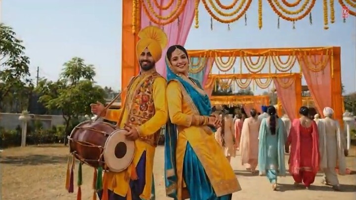 Nachdi (Video Song)- Diljit Dosanjh - Miss Pooja - Sachin Ahuja - Ishq Ho Gaya -