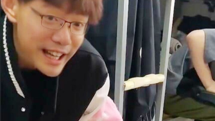 【ฉบับพากย์เสียง】ต้าซือหม่า: "อ๋อ ที่แท้ก็แค่ไอ้ขี้แพ้ตัวเล็กนี่เอง"