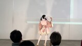 Reactions on the stage of dancing to a Chinese-style otaku in a Japanese university