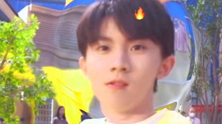[Liu Yaowen] I want to kiss him to death! He is so cute, so cute, so cute!!