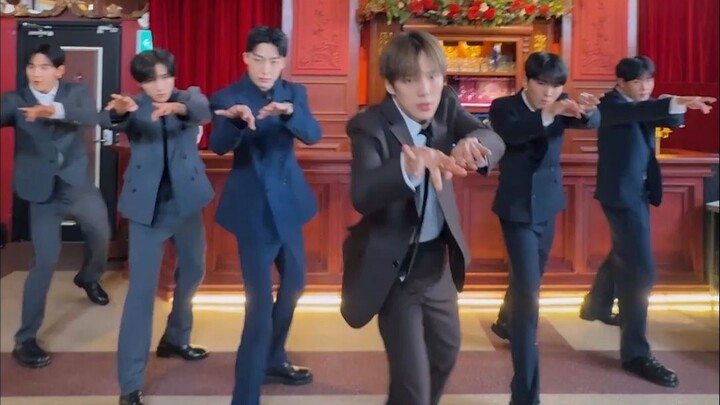 MONSTA X 'Beautiful Liar' challenge - 6-member version