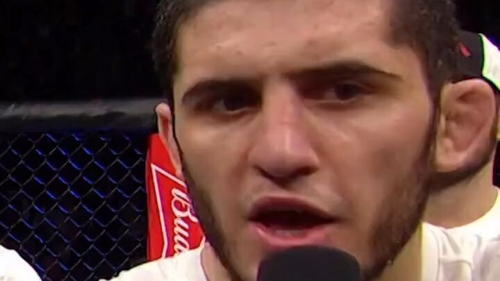 Dana Give him some actionnnnnnnn.....