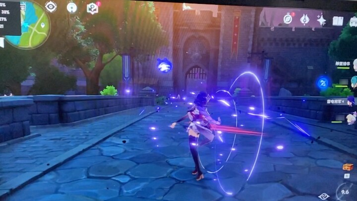 Genshin Impact tuyệt vời làm sao với cọ vẽ cao 120 khung hình (với Thor đang vẽ thanh kiếm)