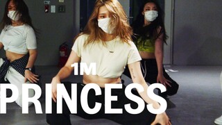 【1M】Youn choreography "Princess"