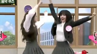 【JenLisa】Hai người họ đứng đó khiến bạn không thể kiềm được mà chúc phúc