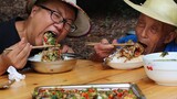 Rsep Makanan Desa Sichuan yang Enak: Tumis Kering Ikan Mas Crucian.